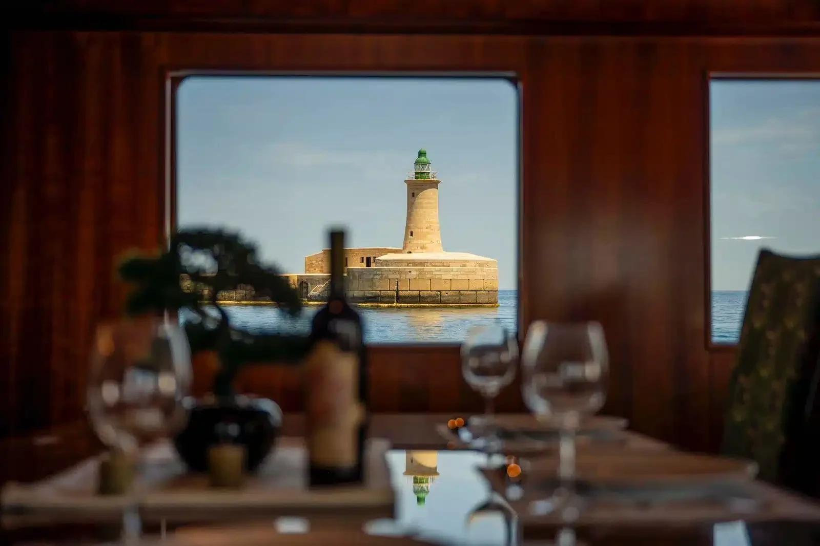 ALGAR EXPEDITION YACHT