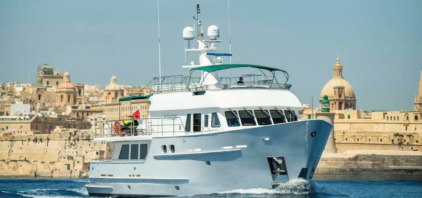 ALGAR EXPEDITION YACHT